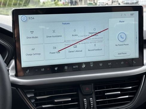 New 2025 Ford Escape SE image 24