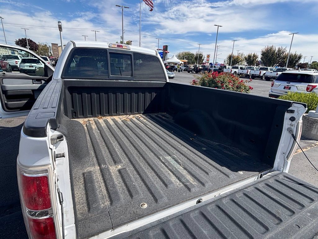 Used 2014 Ford F150 XLT w/ Equipment Group 302A Luxury AWD/4WD image 11