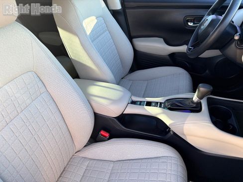 Certified 2024 Honda HR-V LX image 30