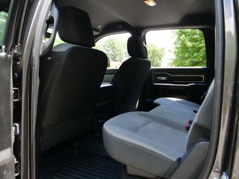 Used 2022 RAM 2500 Big Horn AWD/4WD image 22