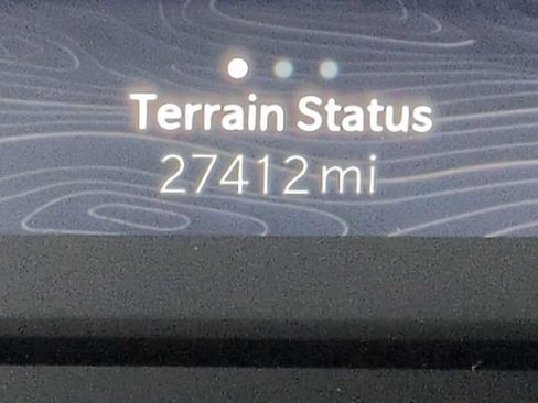 Used 2023 Jeep Grand Cherokee L Limited w/ Black Appearance Package AWD/4WD image 39