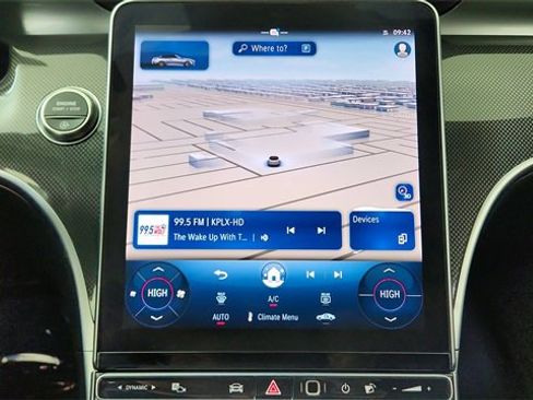 Used 2025 Mercedes-Benz CLE 300 4MATIC Cabriolet image 46