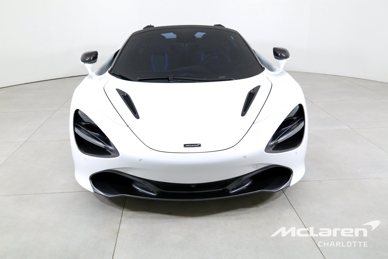 Used 2022 McLaren 720S Spider RWD image 5
