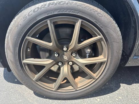 Used 2025 Dodge Durango R/T AWD/4WD image 17