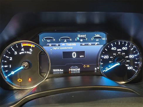 Used 2022 Ford F450 Lariat w/ FX4 Off-Road Package image 19