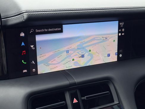 New 2026 Porsche Taycan image 18