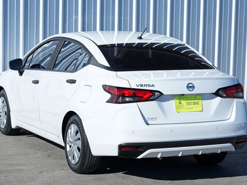Used 2020 Nissan Versa S image 43
