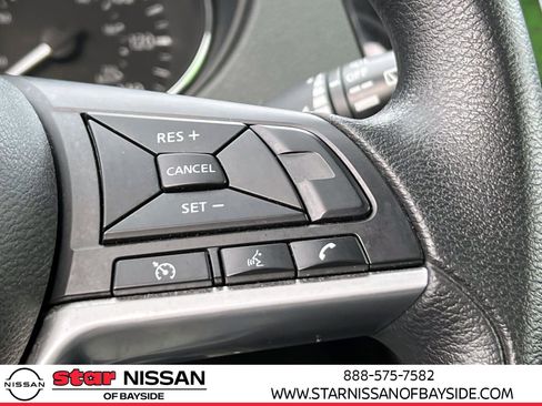 Certified 2020 Nissan Rogue S image 20