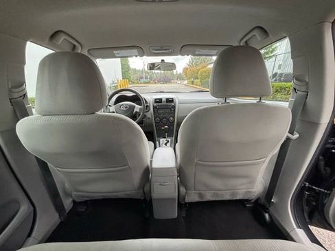Used 2010 Toyota Corolla LE image 19