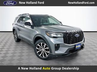 New 2026 Ford Explorer ST-Line video 1