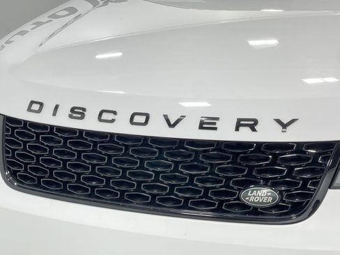 Used 2020 Land Rover Discovery Landmark AWD/4WD image 39