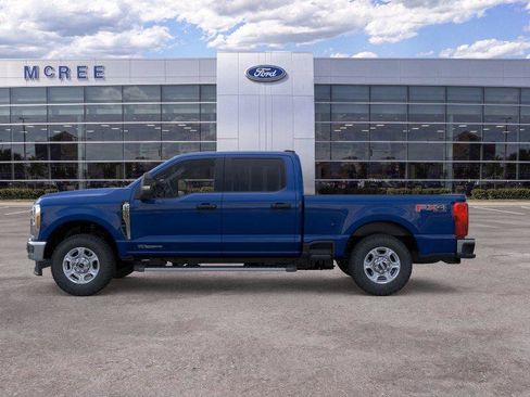 New 2026 Ford F250 XLT w/ FX4 Off-Road Package AWD/4WD image 3