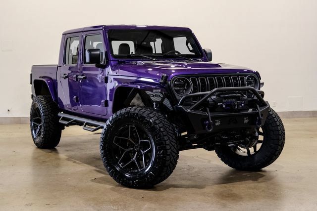 Used 2026 Jeep Gladiator Sport AWD/4WD image 6