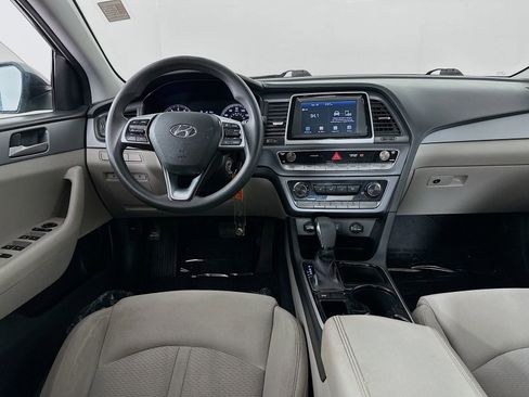 Used 2019 Hyundai Sonata SE w/ Cargo Package FWD image 21