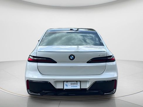 New 2026 BMW 740i RWD image 6