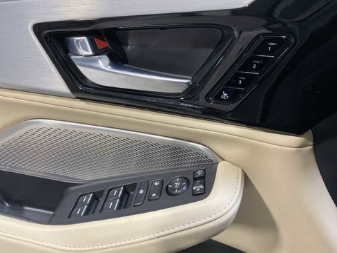 Certified 2023 Acura MDX w/Technology Package image 23