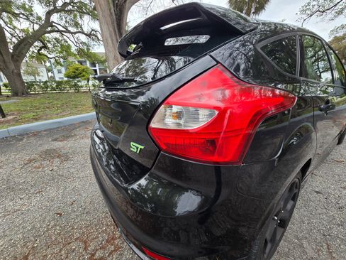 Used 2013 Ford Focus ST image 28
