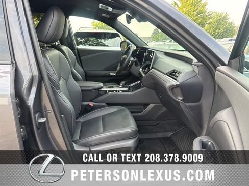 Used 2025 Lexus TX 350 AWD image 13