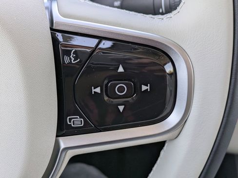 New 2026 Volvo XC90 T8 Ultra w/ Protection Package Premier AWD/4WD image 36