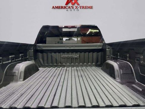 Used 2022 GMC Sierra 1500 AT4 w/ AT4 Premium Package AWD/4WD image 32