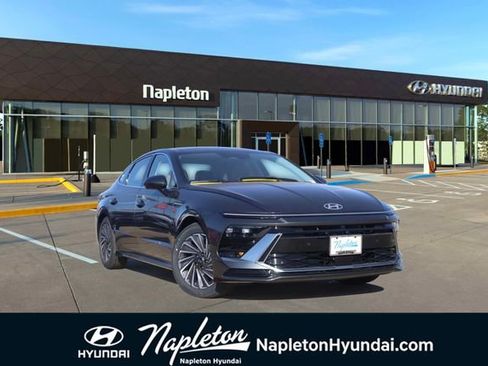 New 2026 Hyundai Sonata Limited FWD image 1