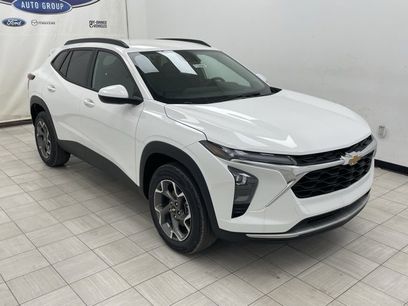 New 2025 Chevrolet Trax LT w/ Driver Confidence Package