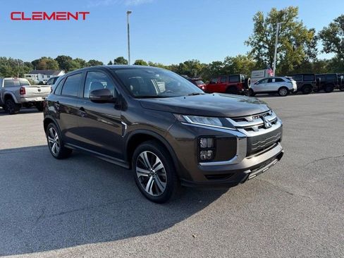 Used 2023 Mitsubishi Outlander Sport SE image 13