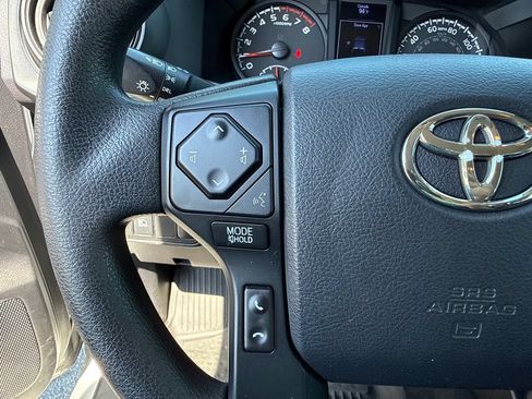 Used 2020 Toyota Tacoma SR w/ SR Convenience Package RWD image 23