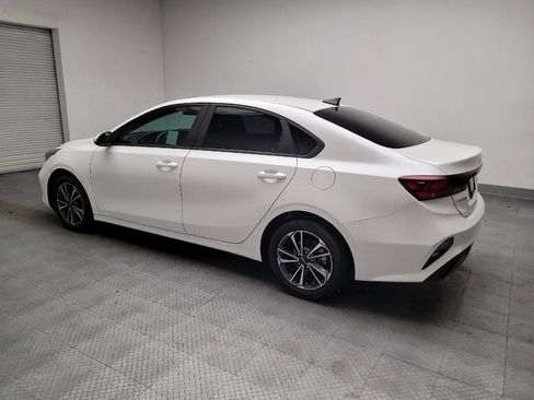 Used 2023 Kia Forte LXS FWD image 3