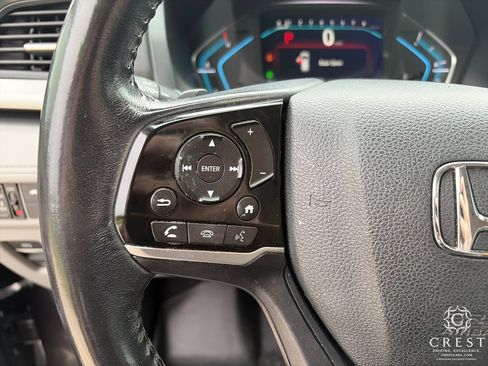 Used 2018 Honda Odyssey Touring image 15