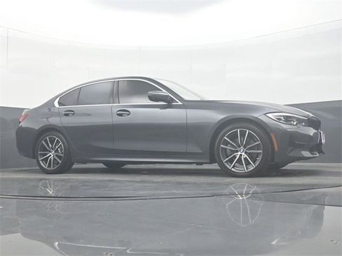Used 2020 BMW 330i Sedan w/ Convenience Package image 27