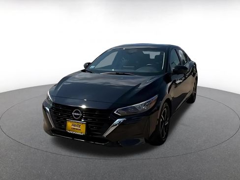 Used 2025 Nissan Sentra SV FWD image 5
