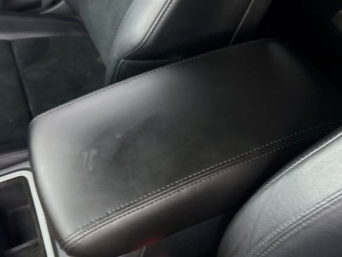 Used 2017 Jeep Grand Cherokee Altitude image 18