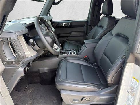 New 2026 Ford Bronco Outer Banks AWD/4WD image 11