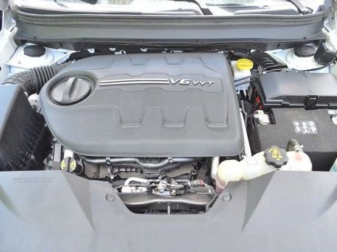 Used 2021 Jeep Cherokee Latitude Lux AWD/4WD image 34