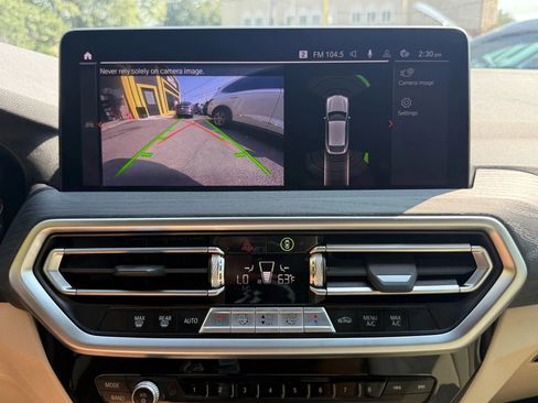 Used 2022 BMW X4 xDrive30i w/ Convenience Package image 17