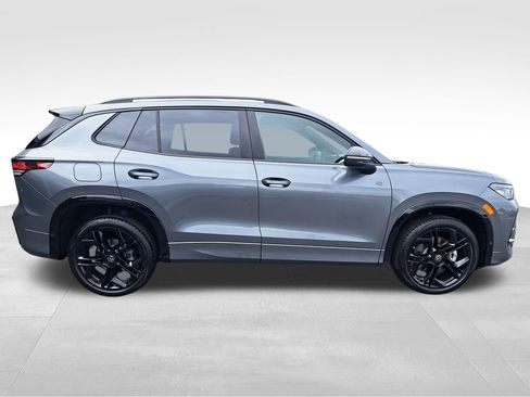New 2025 Volkswagen Tiguan SE R-Line AWD/4WD image 4