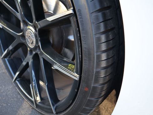 Used 2015 Porsche Panamera image 26