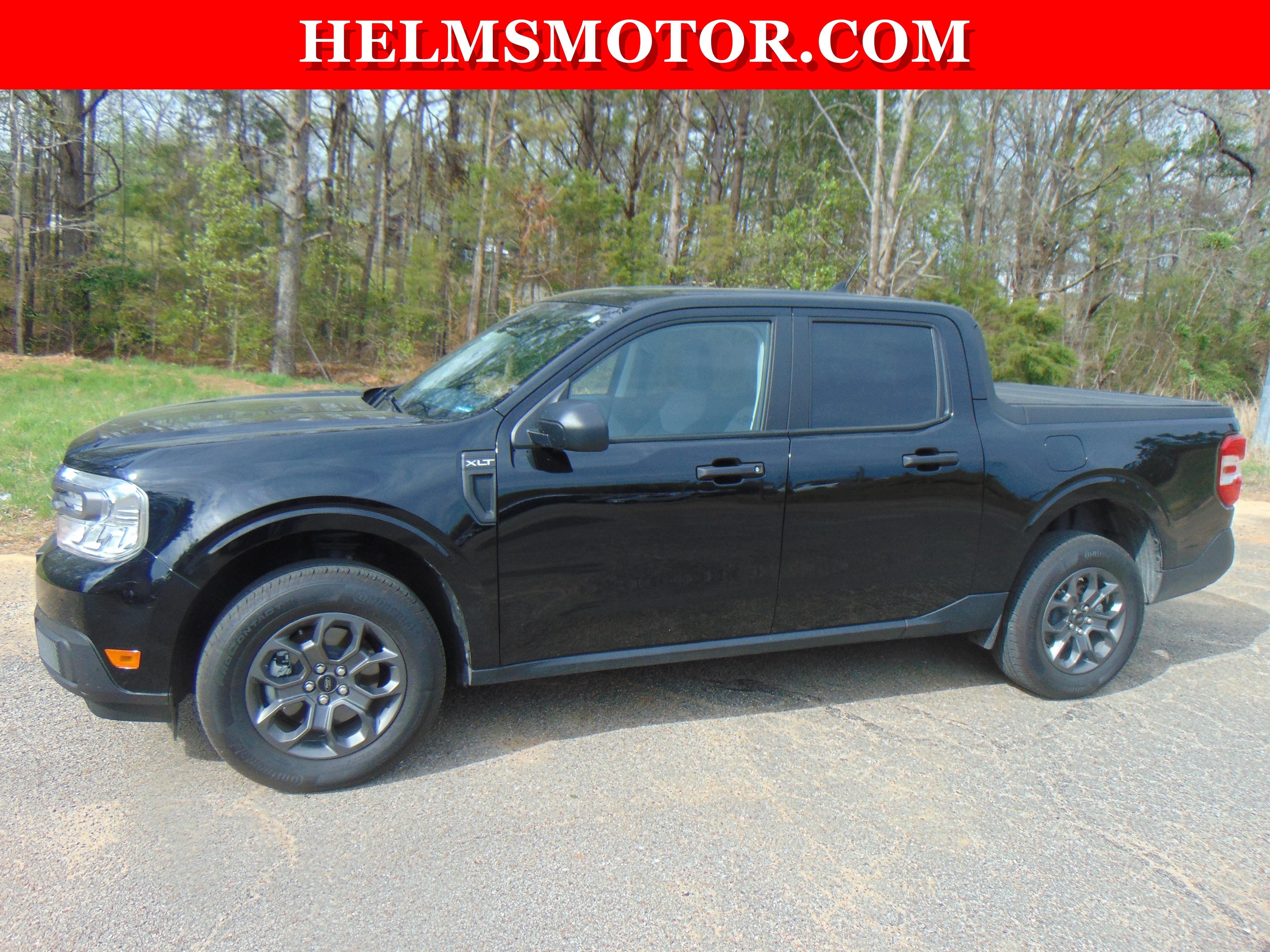 Used 2024 Ford Maverick XLT FWD image 2