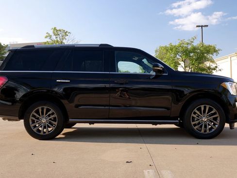 Used 2020 Ford Expedition Limited image 13