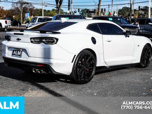 Used 2021 Chevrolet Camaro SS image 7