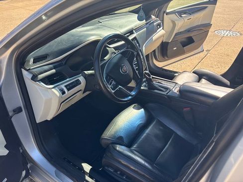 Used 2014 Cadillac XTS Platinum AWD/4WD image 9