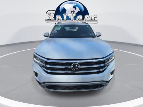 Used 2023 Volkswagen Atlas SE image 3