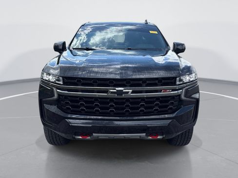 Used 2022 Chevrolet Suburban Z71 AWD/4WD image 2