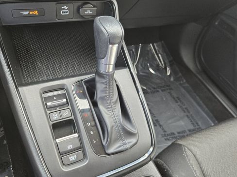 Used 2025 Honda CR-V LX image 18