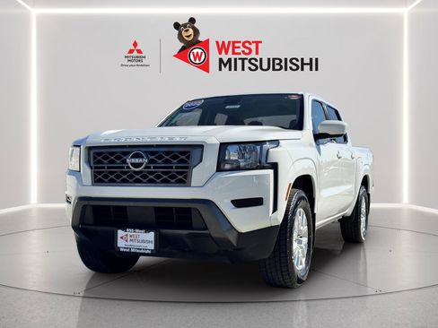 Used 2022 Nissan Frontier SV image 9