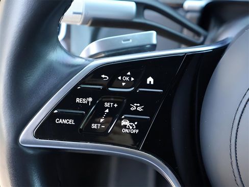 Used 2022 Mercedes-Benz S 500 4MATIC image 32