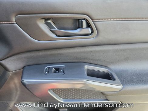 Used 2024 Nissan Pathfinder Rock Creek AWD/4WD image 19