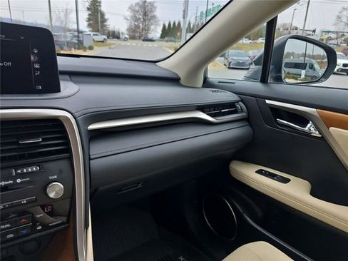 Used 2022 Lexus RX 450h AWD w/ Premium Package image 26