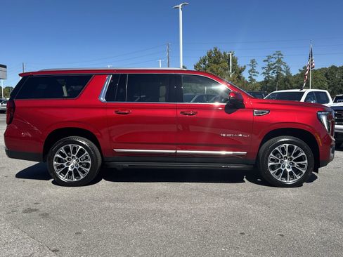 Used 2026 GMC Yukon XL Denali image 11
